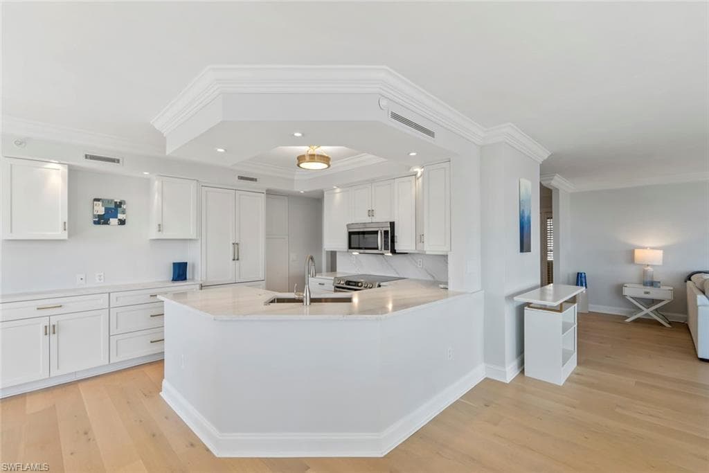 4031 Gulf Shore Blvd N 95, Naples, FL 34103-13