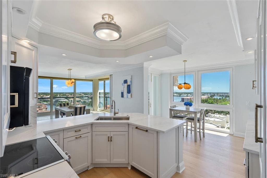 4031 Gulf Shore Blvd N 95, Naples, FL 34103-15