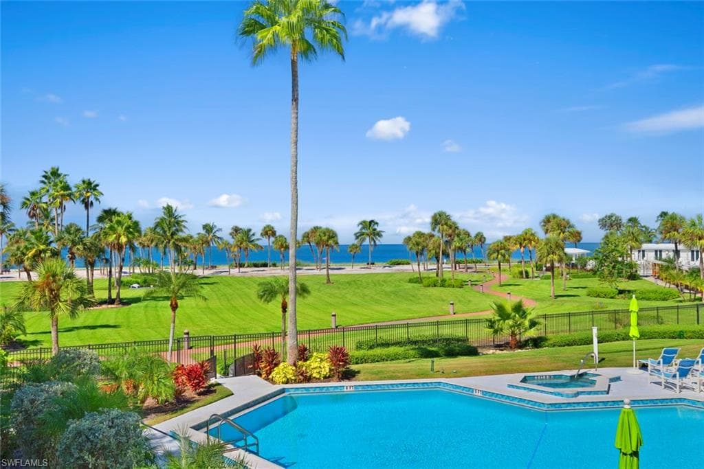 4031 Gulf Shore Blvd N 95, Naples, FL 34103-35