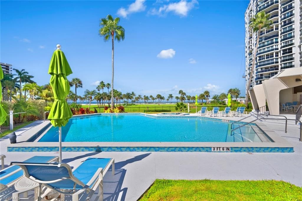 4031 Gulf Shore Blvd N 95, Naples, FL 34103-36