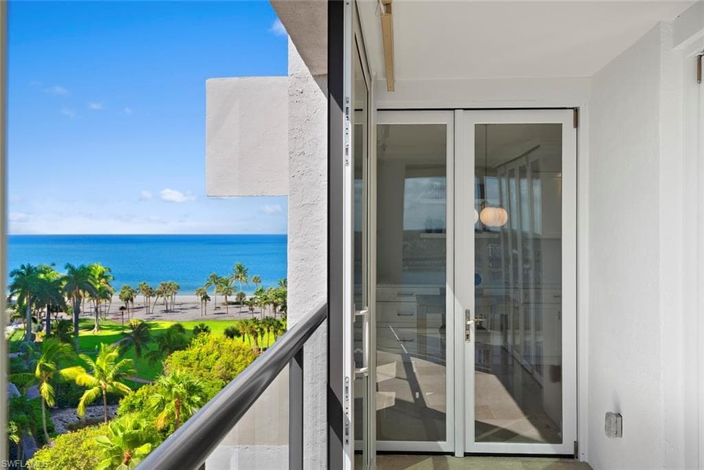 4031 Gulf Shore Blvd N 95, Naples, FL 34103-3