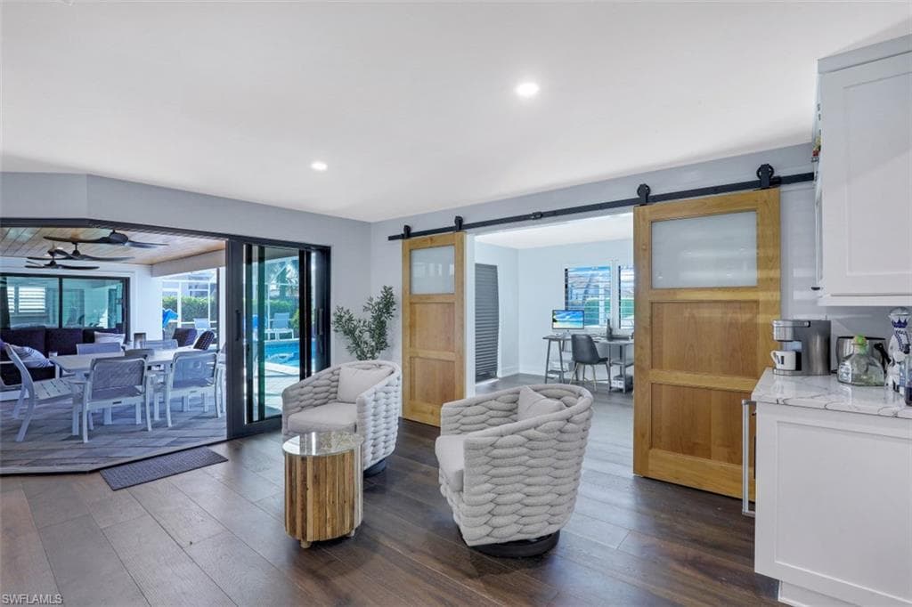 334 Polynesia Ct, Marco Island, FL 34145-10