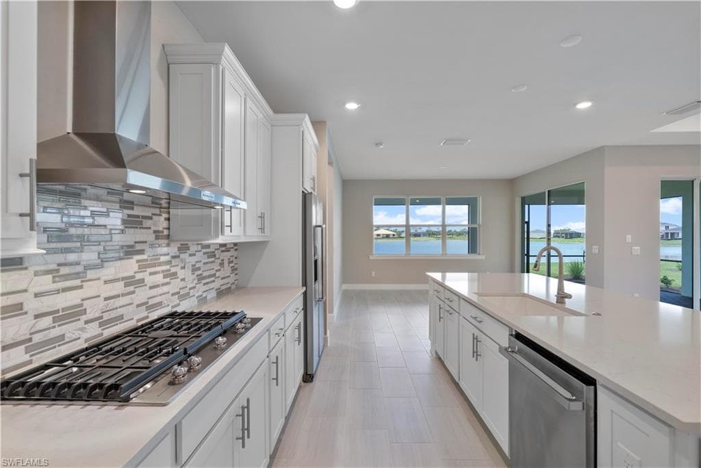16056 Shoreline Dr, Punta Gorda, FL 33982-18