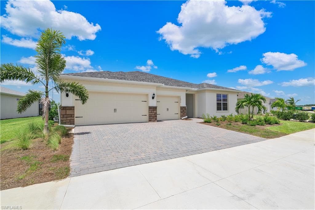 16056 Shoreline Dr, Punta Gorda, FL 33982-2