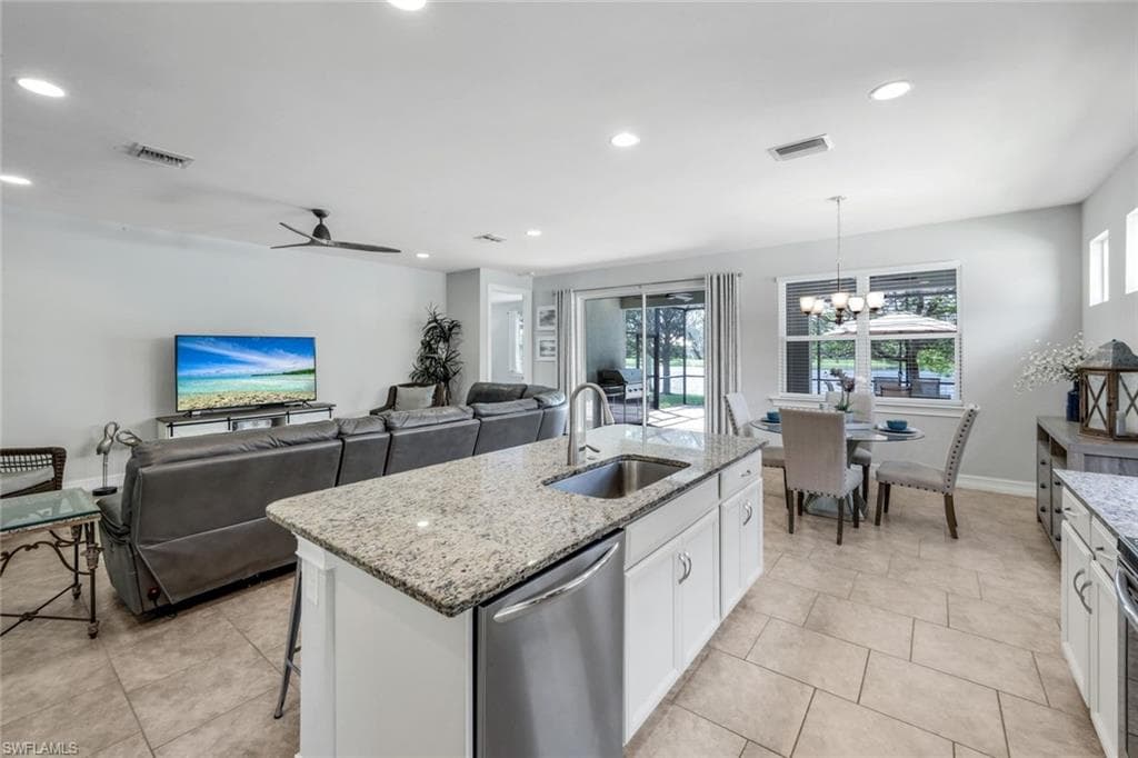 14639 Topsail Dr, Naples, FL 34114-11