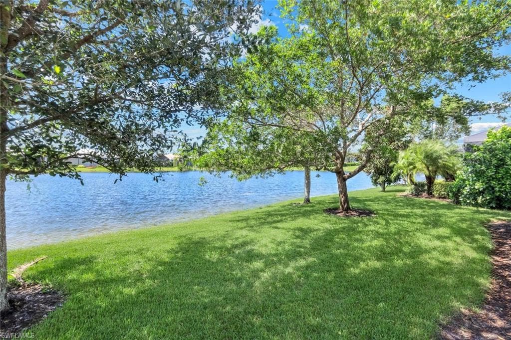 14639 Topsail Dr, Naples, FL 34114-20