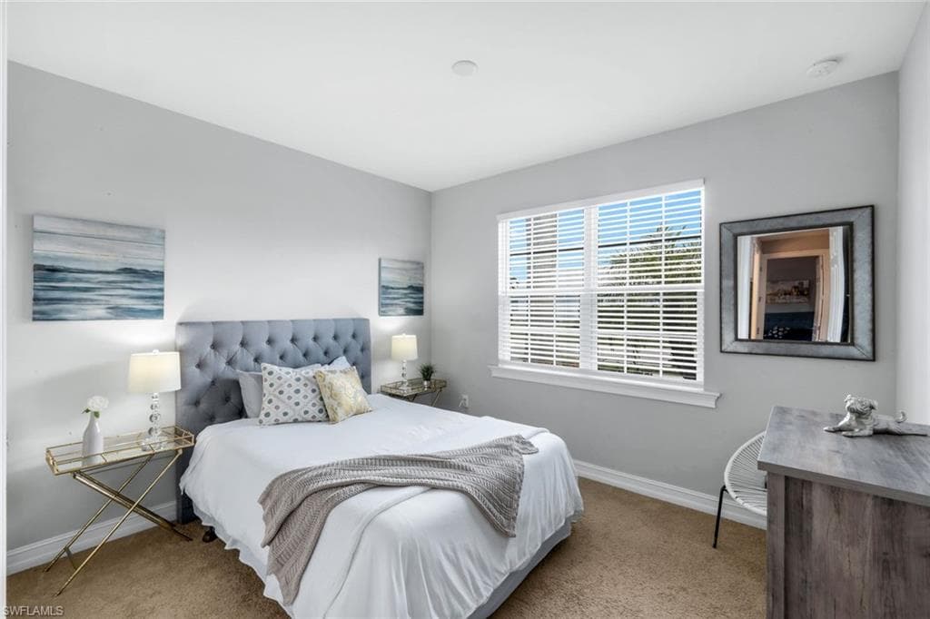 14639 Topsail Dr, Naples, FL 34114-26
