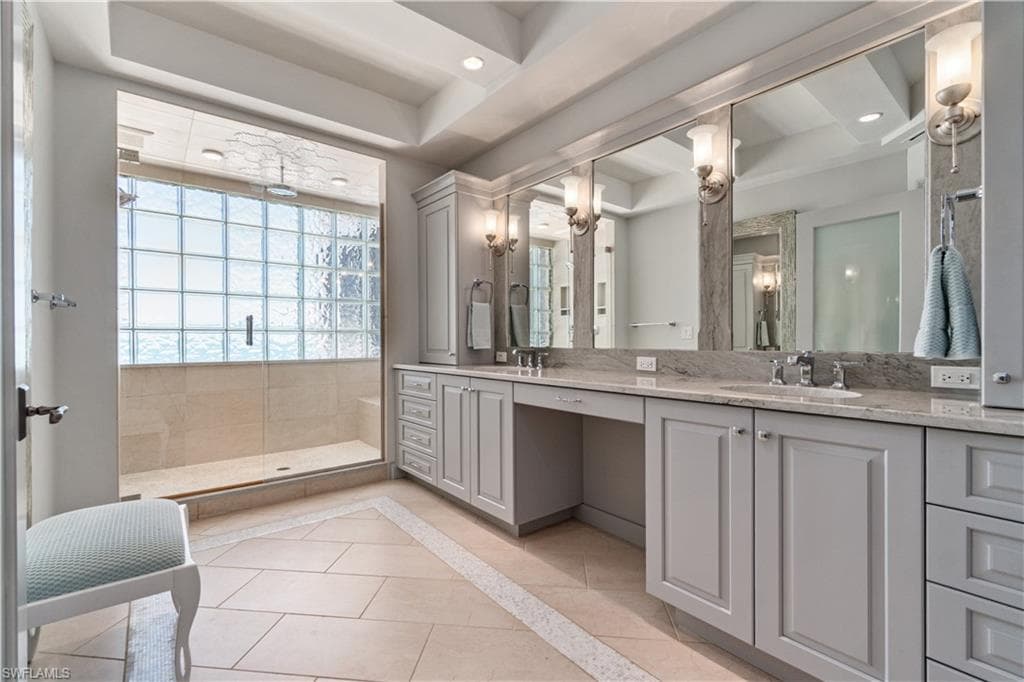 261 Barefoot Beach Blvd 504, Bonita Springs, FL 34134-18