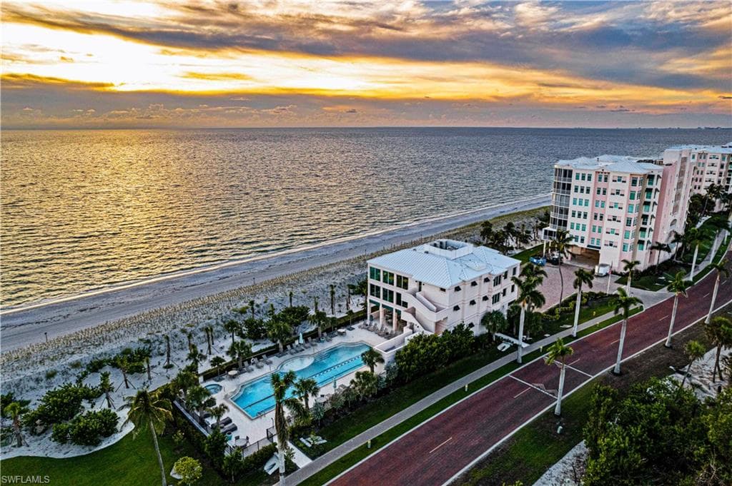 261 Barefoot Beach Blvd 504, Bonita Springs, FL 34134-36