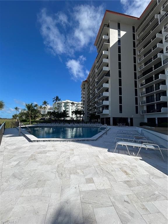 180 Seaview Ct 212, Marco Island, FL 34145-8