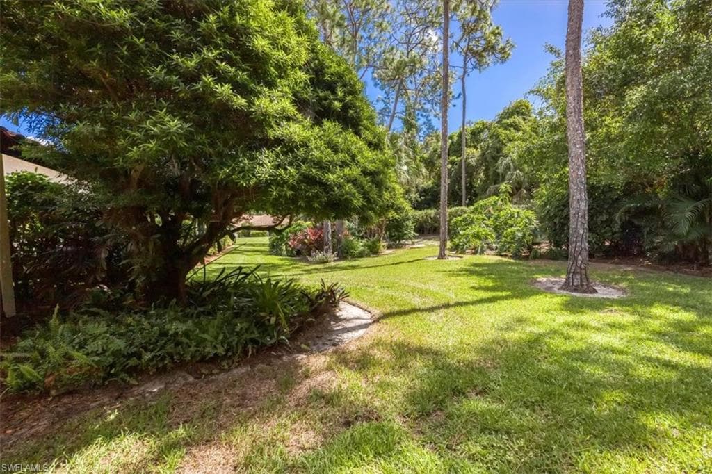 2102 Buckingham Ln U4, Naples, FL 34112-23