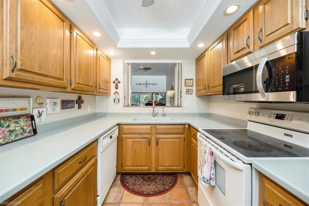 2102 Buckingham Ln U4, Naples, FL 34112-4