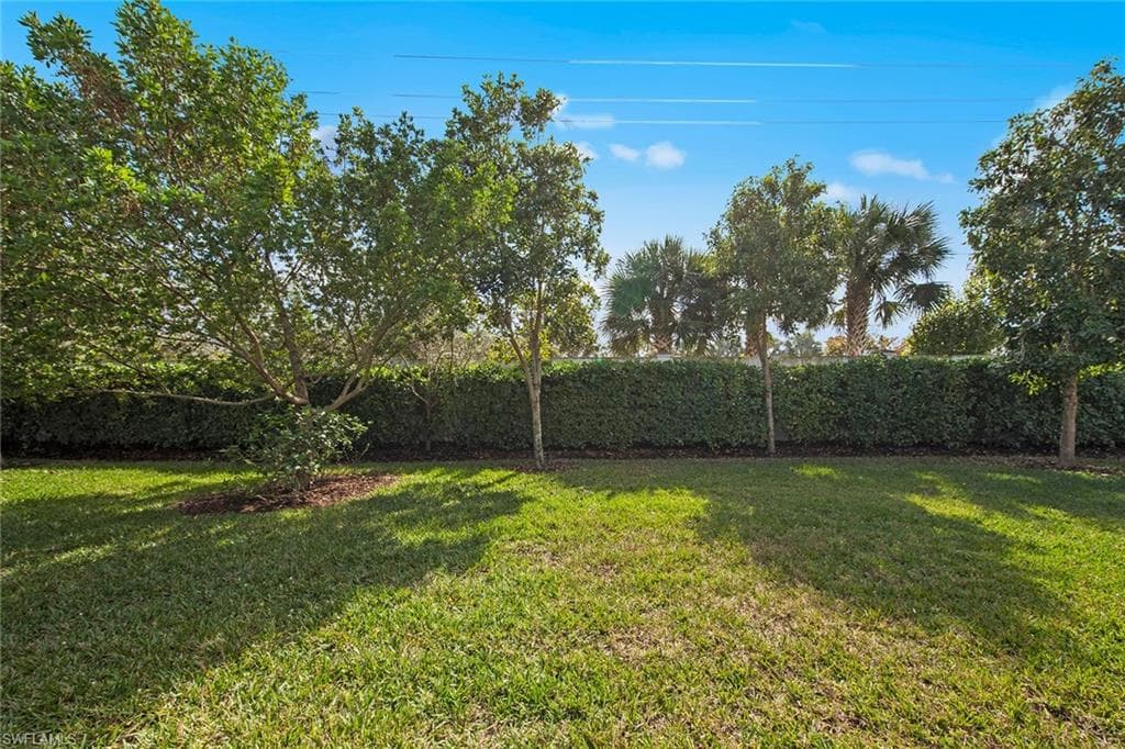 28419 Captiva Shell Loop, Bonita Springs, FL 34135-25