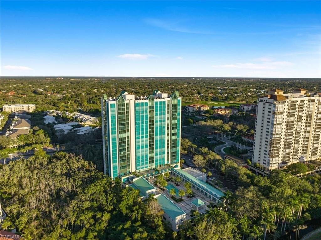 7515 Pelican Bay Blvd 14a, Naples, FL 34108-43