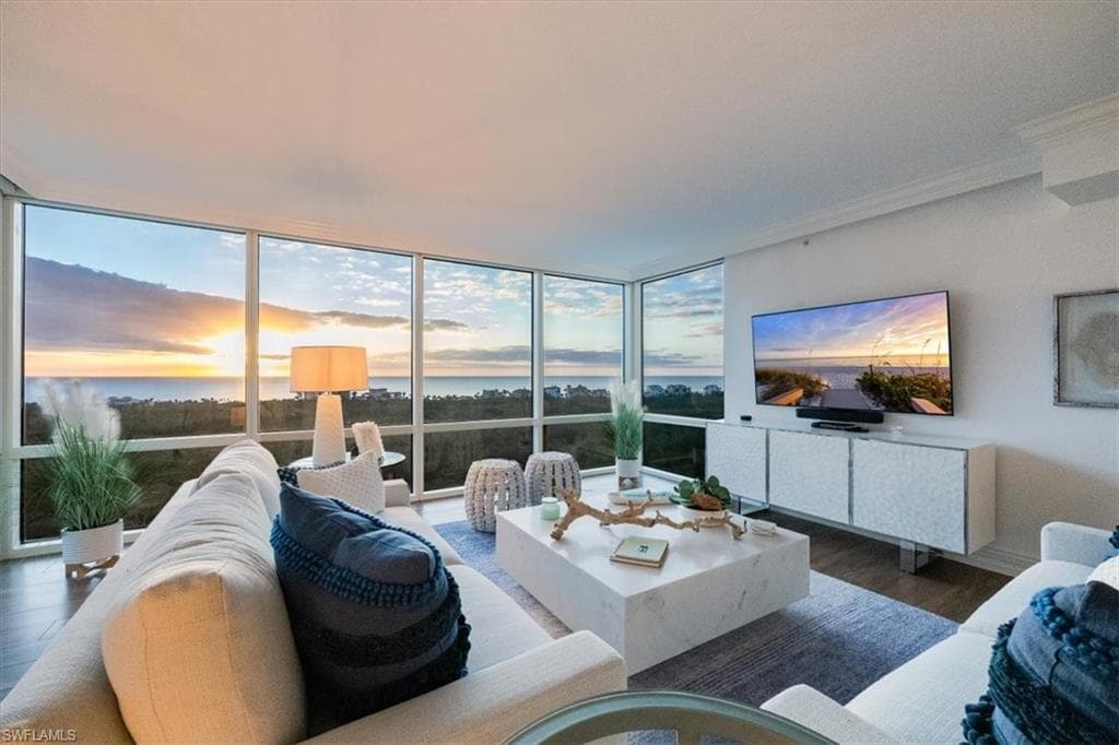 7515 Pelican Bay Blvd 14a, Naples, FL 34108-3