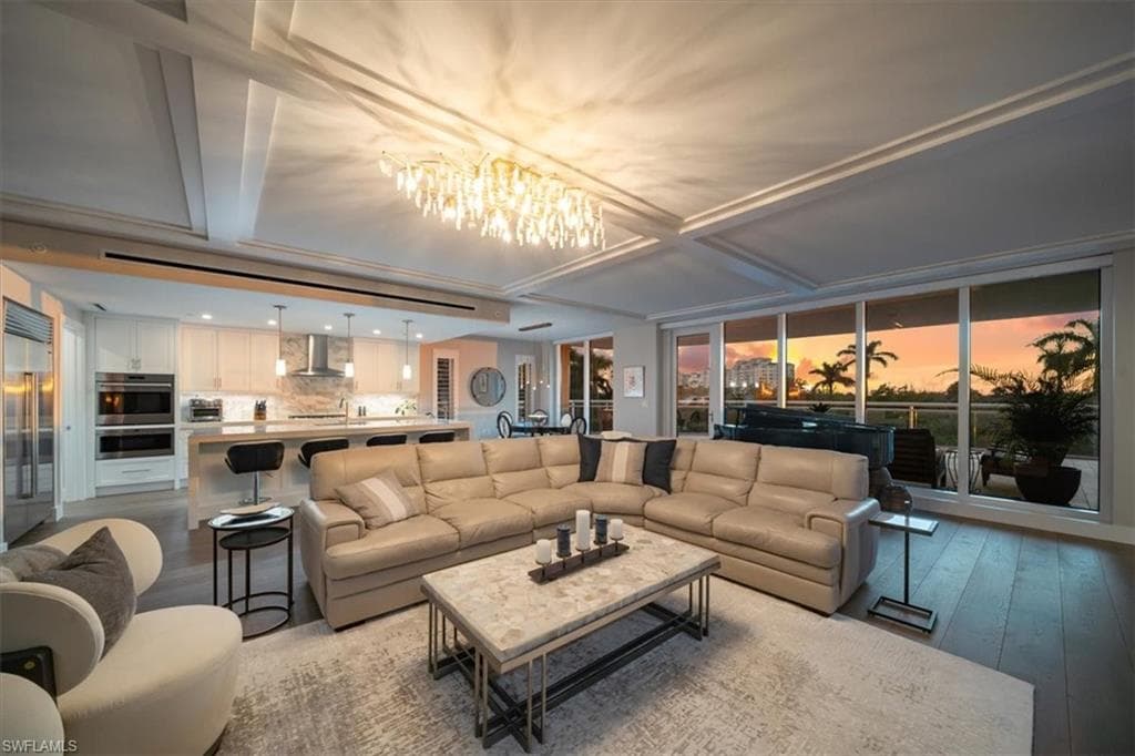 13915 Old Coast Rd 301, Naples, FL 34110-10