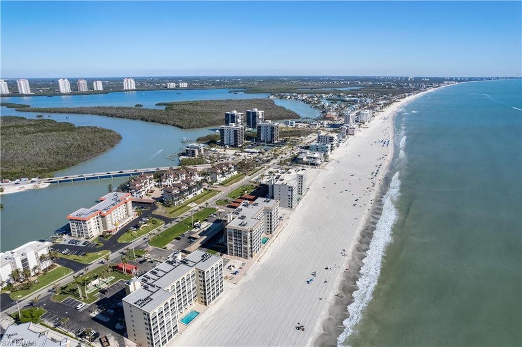 25900 Hickory Blvd 101, Bonita Springs, FL 34134-26