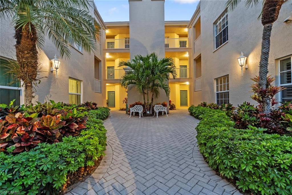 3570 Haldeman Creek Dr 134, Naples, FL 34112-24