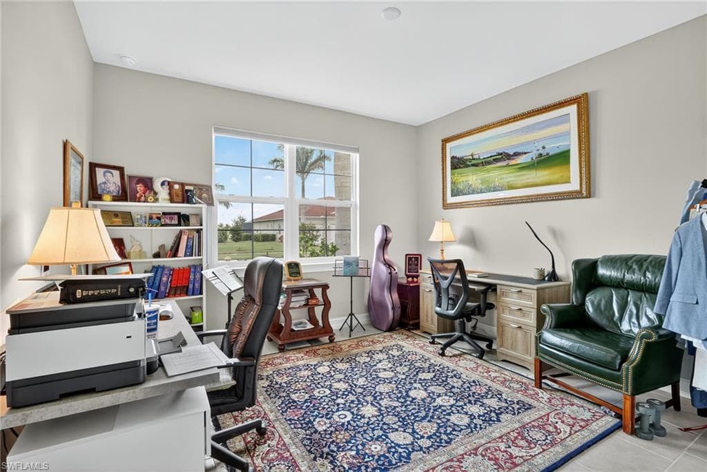 18725 Lake Hammock Dr, Naples, FL 34114-11