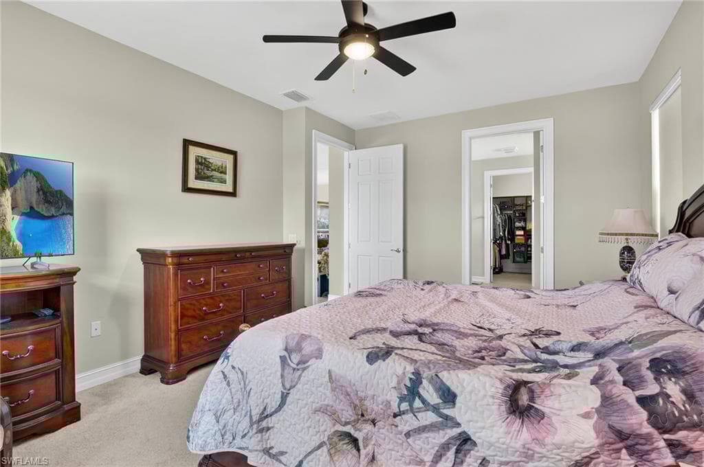 18725 Lake Hammock Dr, Naples, FL 34114-22