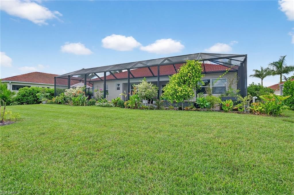 18725 Lake Hammock Dr, Naples, FL 34114-29