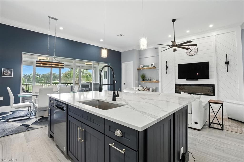 9250 Triana Ter 204, Fort Myers, FL 33912-9