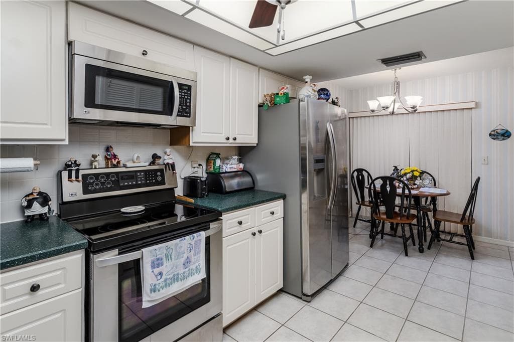 222 Foxtail Ct, Naples, FL 34104-11