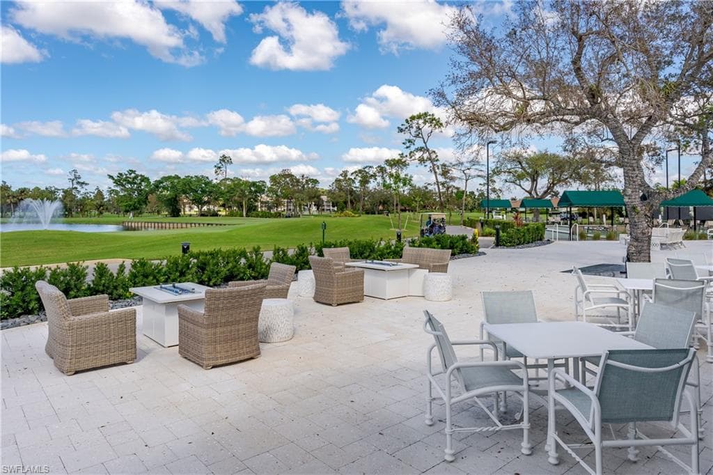 222 Foxtail Ct, Naples, FL 34104-37