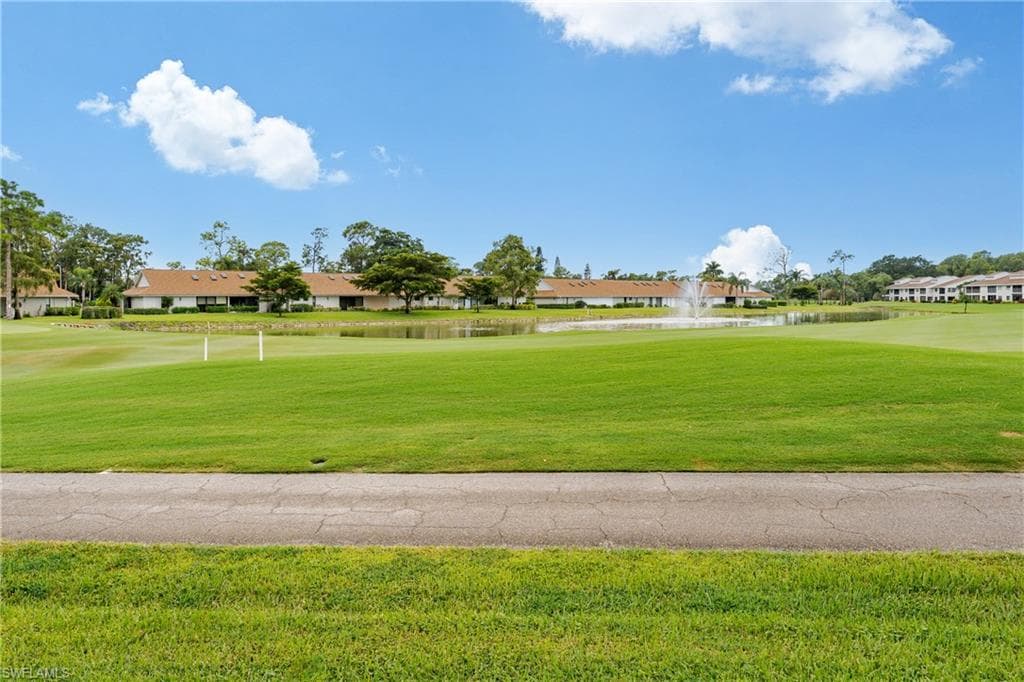 222 Foxtail Ct, Naples, FL 34104-4