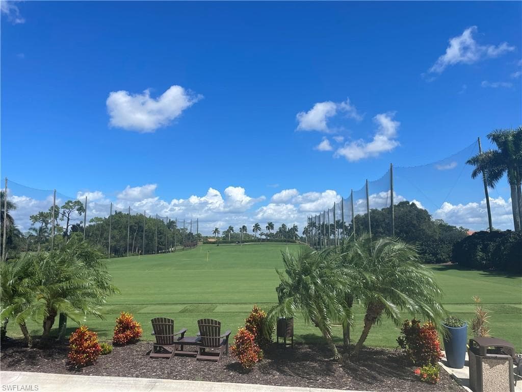 241 Saint James Way, Naples, FL 34104-32