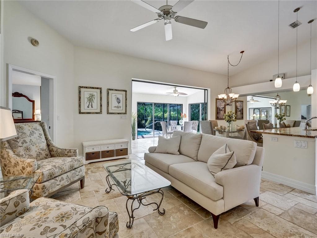 241 Saint James Way, Naples, FL 34104-5