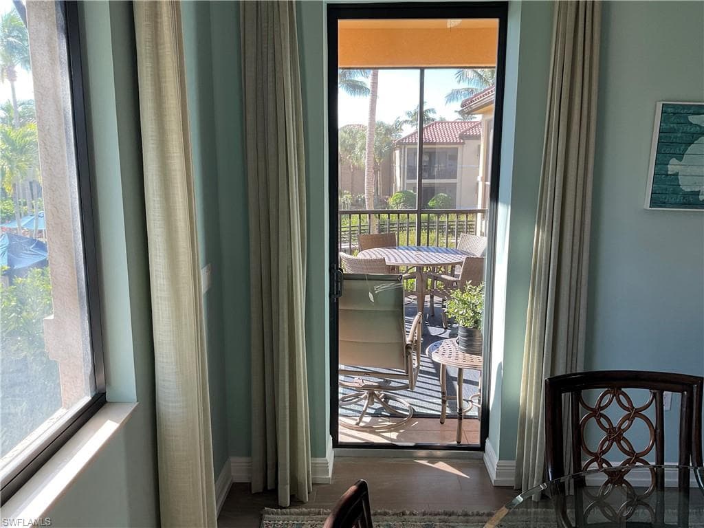 975 Sandpiper St A204, Naples, FL 34102-13