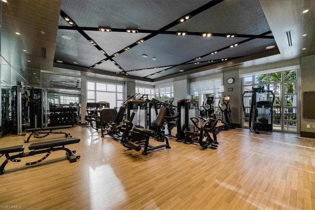 6897 Grenadier Blvd 1701, Naples, FL 34108-42
