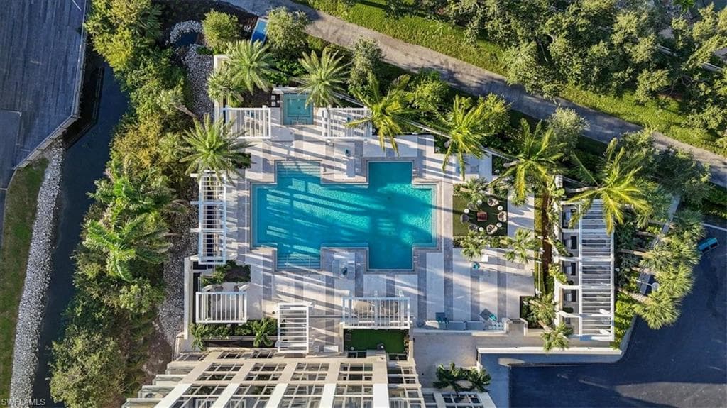 6897 Grenadier Blvd 1701, Naples, FL 34108-48