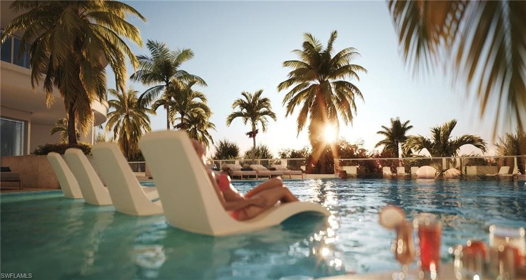 125 One Naples Way 902, Naples, FL 34108-4