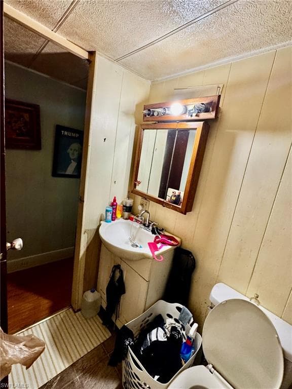 13 Saint Raphael Dr, Naples, FL 34112-17