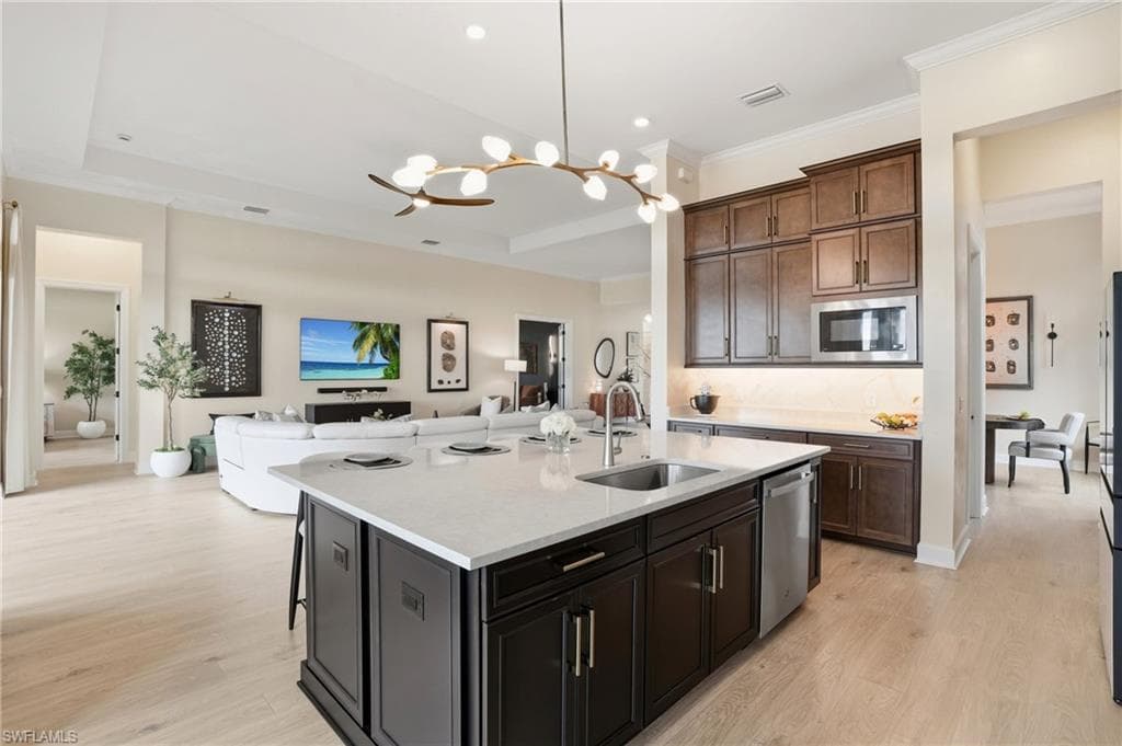 15445 Turin Dr, Naples, FL 34114-16