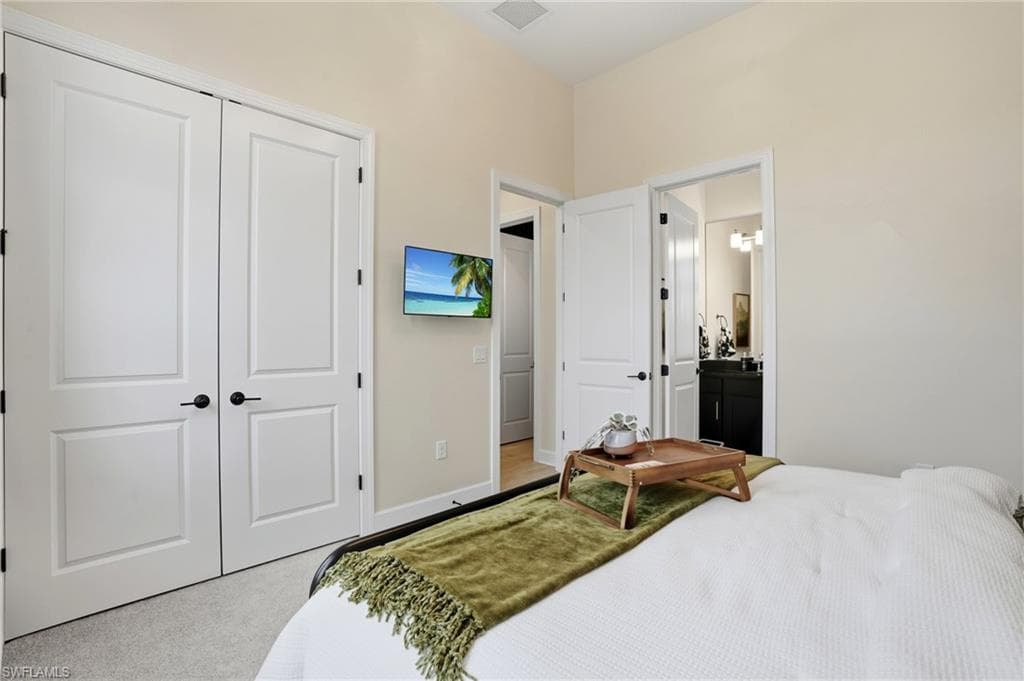 15445 Turin Dr, Naples, FL 34114-25