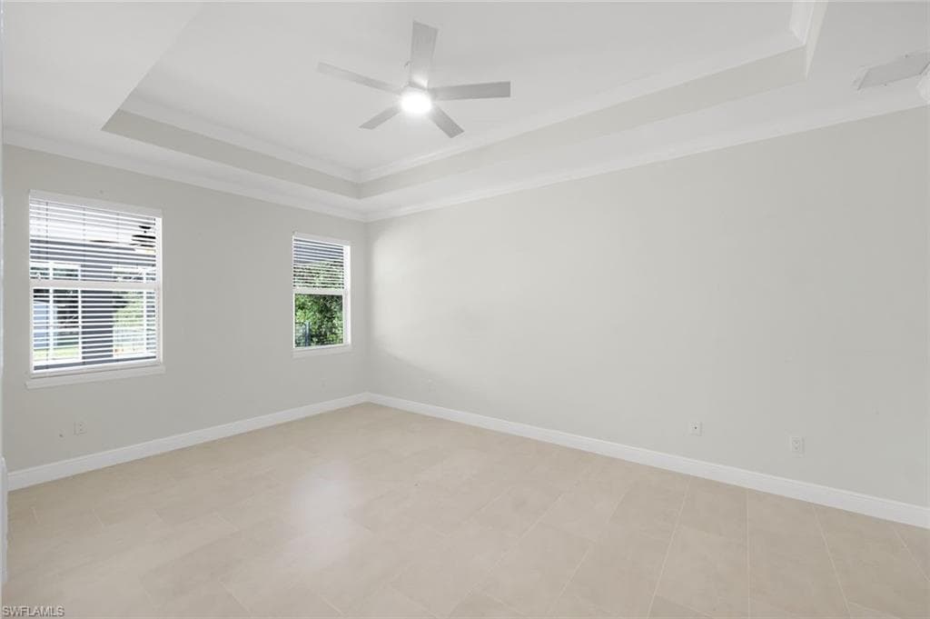 2180 12th Ave NE, Naples, FL 34120-10