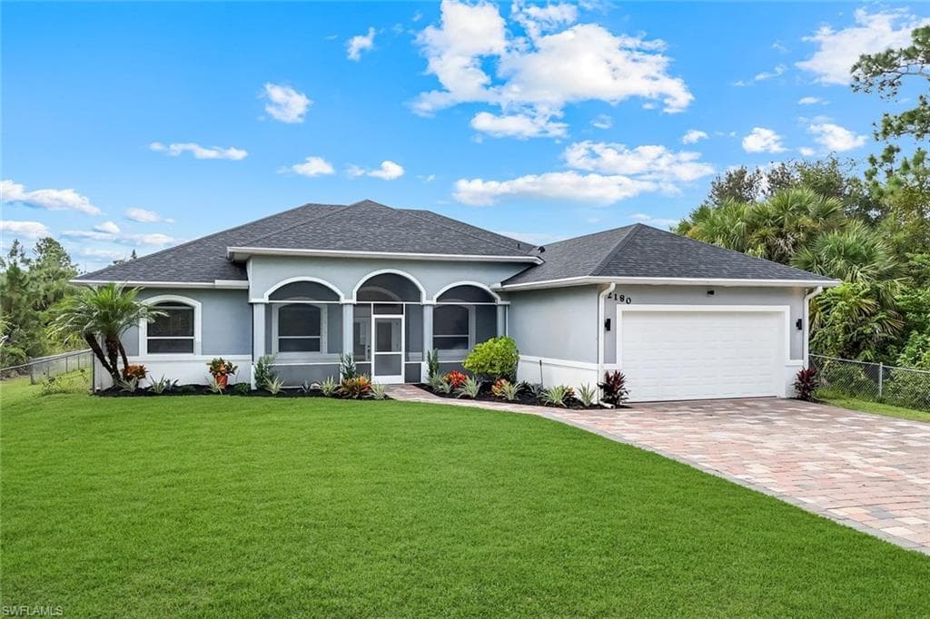 2180 12th Ave NE, Naples, FL 34120-1