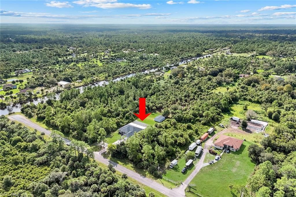 2180 12th Ave NE, Naples, FL 34120-44