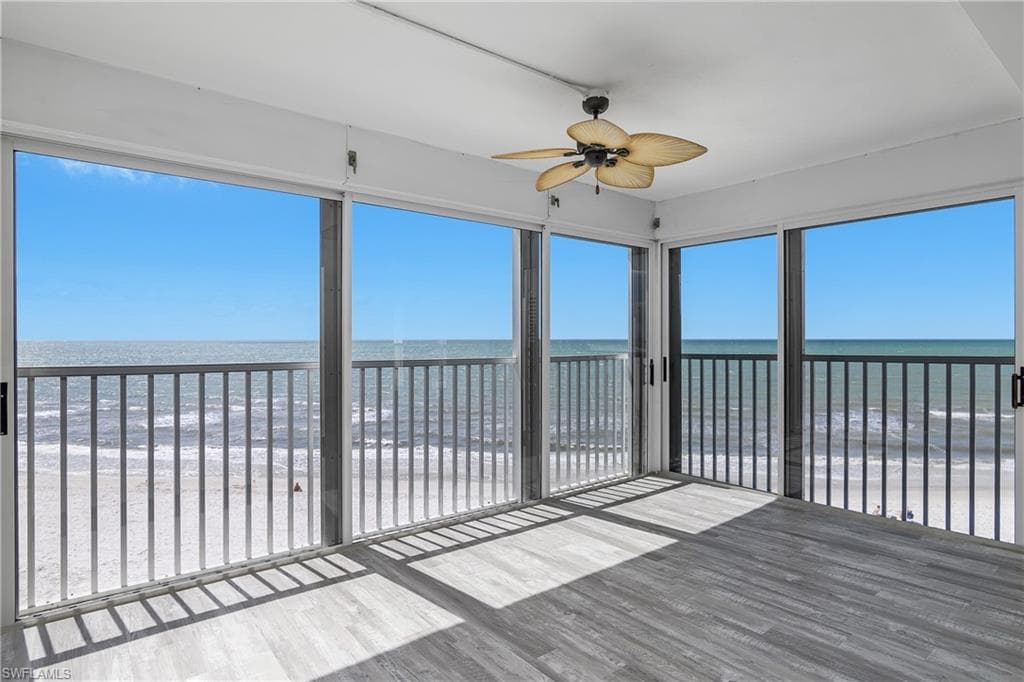 3483 Gulf Shore Blvd N 401, Naples, FL 34103-8