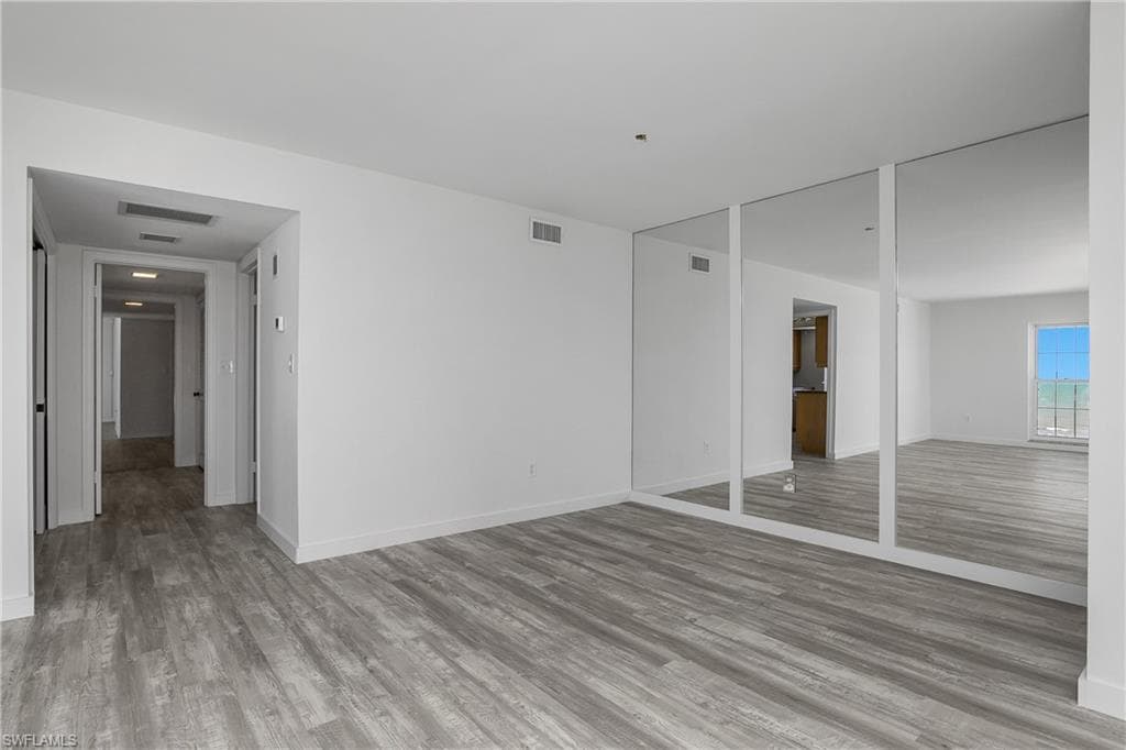 3483 Gulf Shore Blvd N 401, Naples, FL 34103-10