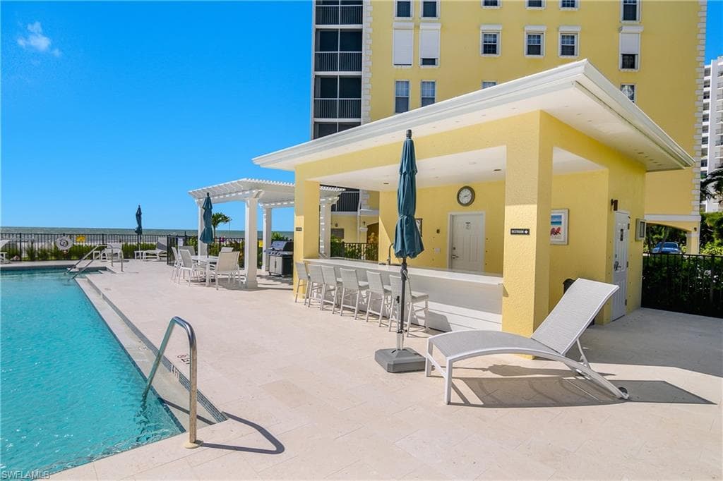 3483 Gulf Shore Blvd N 401, Naples, FL 34103-31