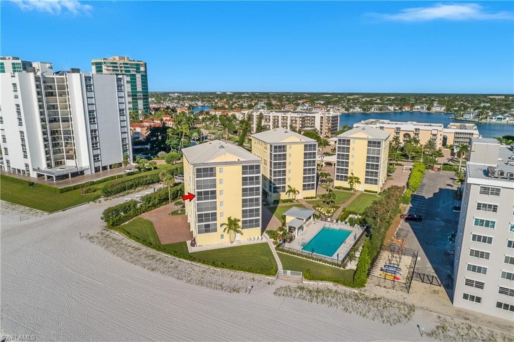 3483 Gulf Shore Blvd N 401, Naples, FL 34103-4