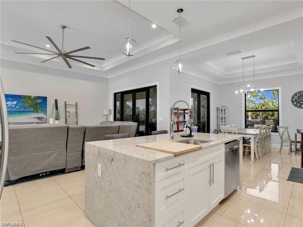 291 10th St SE, Naples, FL 34117-16