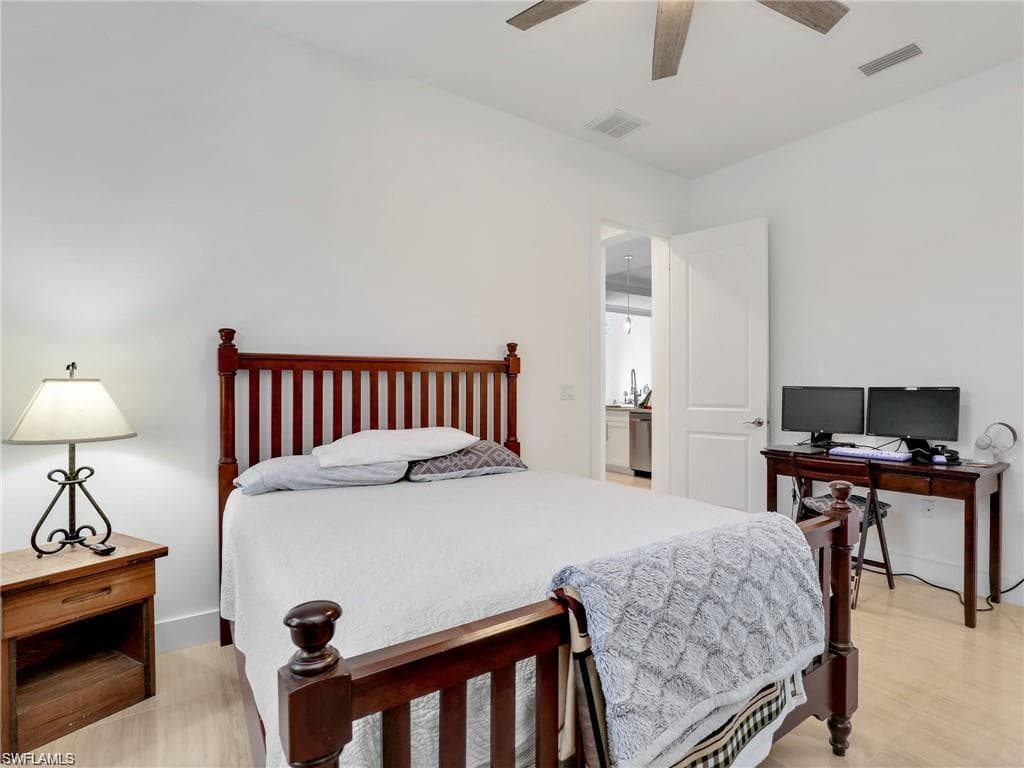 291 10th St SE, Naples, FL 34117-23