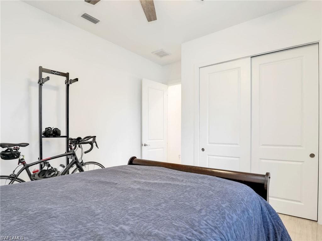 291 10th St SE, Naples, FL 34117-26