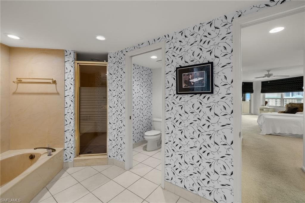 6001 Pelican Bay Blvd 1205, Naples, FL 34108-17