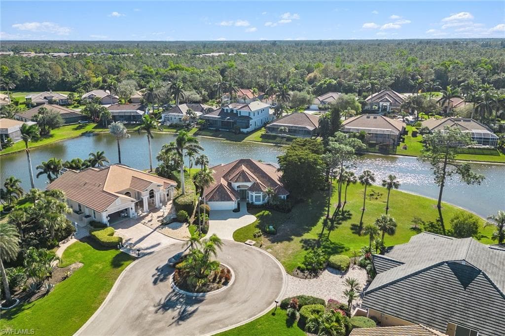 8338 Tuliptree Pl, Naples, FL 34113-20